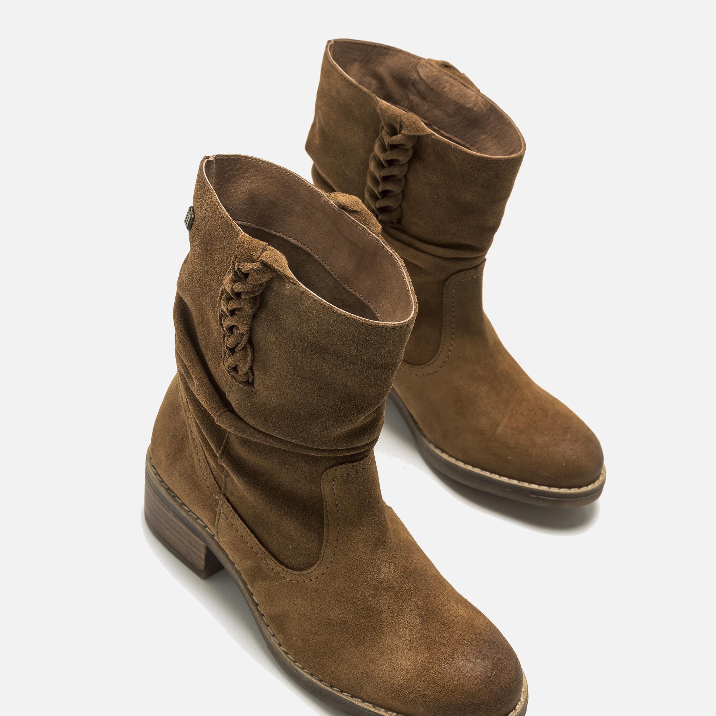 Lucca lane carol sue suede bootie outlet